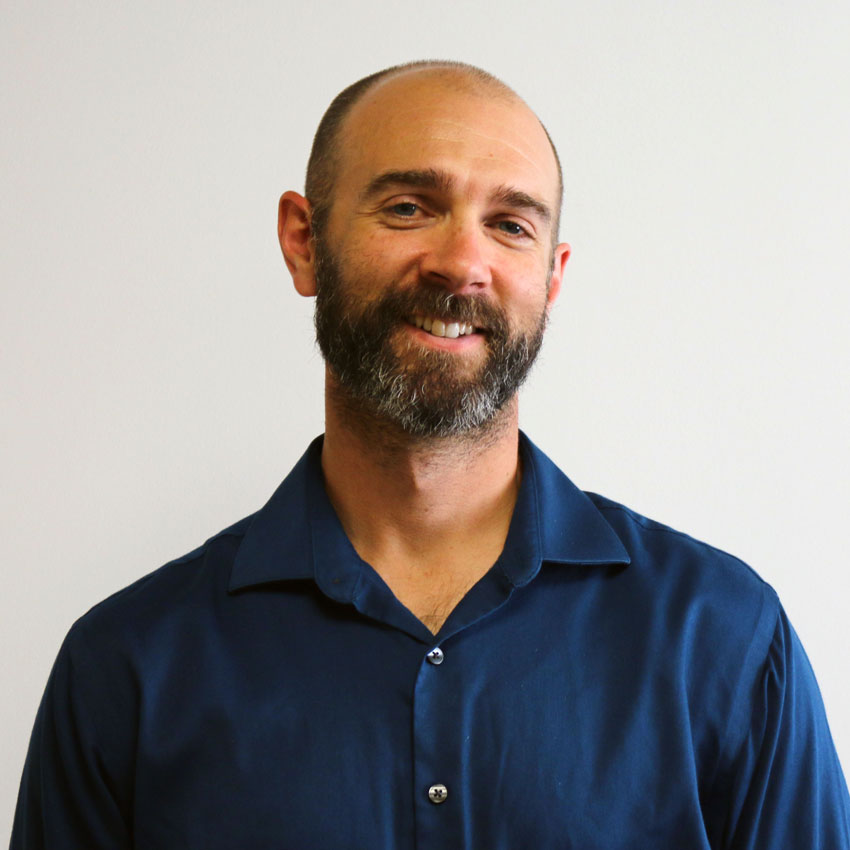 Jesse Avery, Senior electrical engineer, Principal