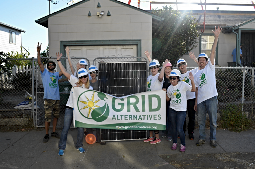 Photovoltaic (PV) arrays installation