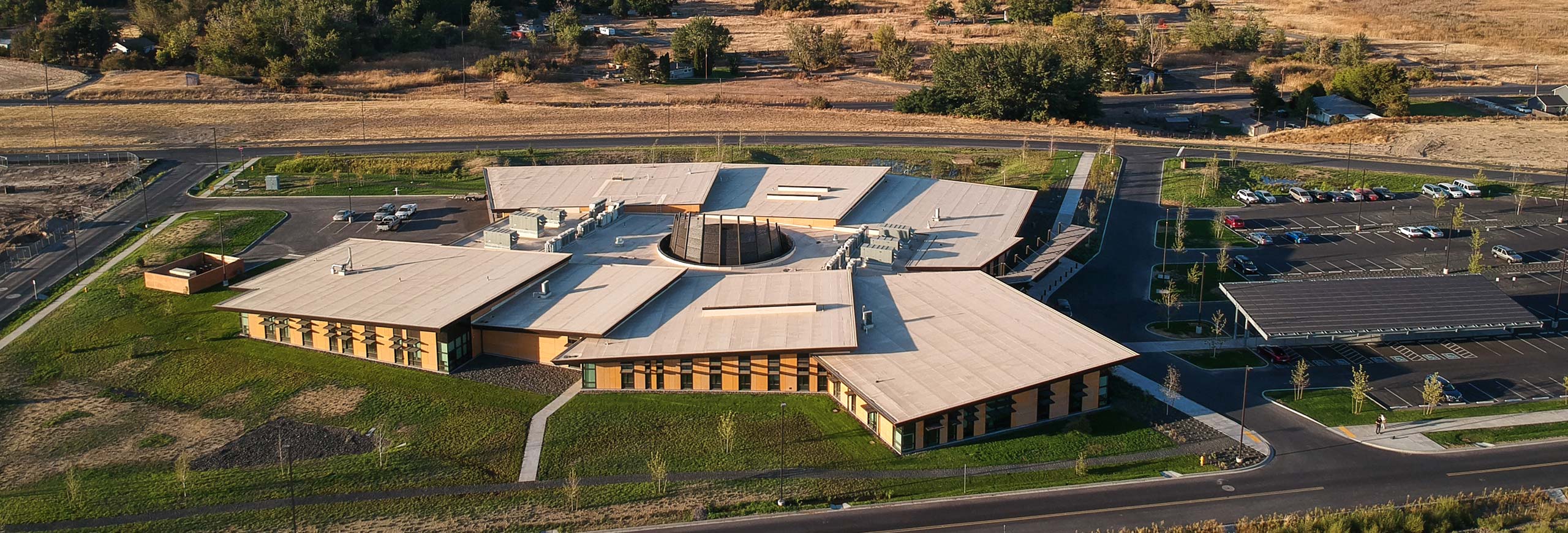 Yellowhawk Tribal Center