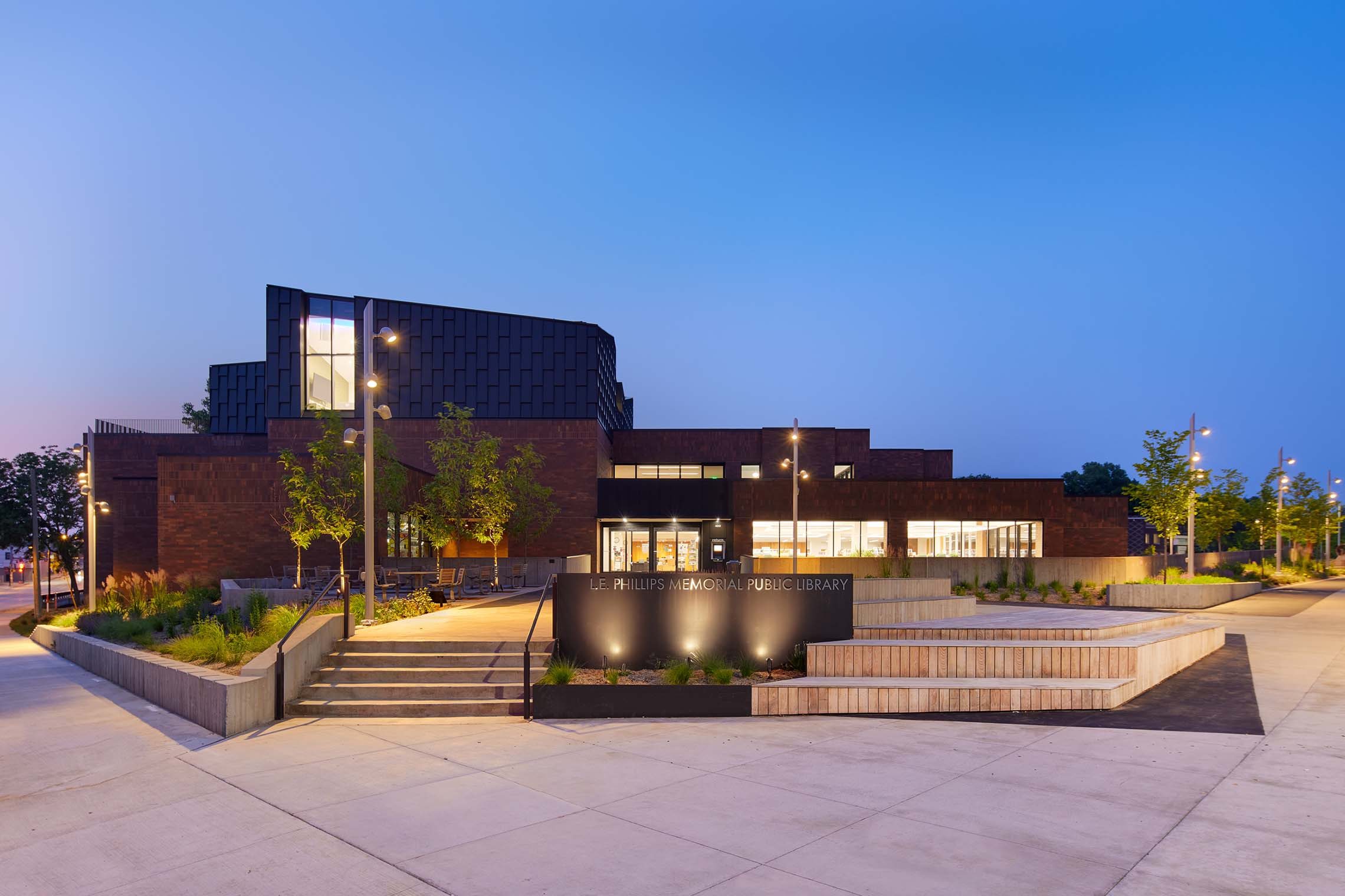 L.E. Phillips Memorial Library